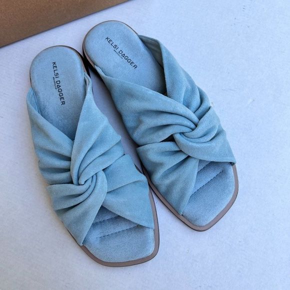 Kelsi Dagger Green Sandals - Picture 2 of 12